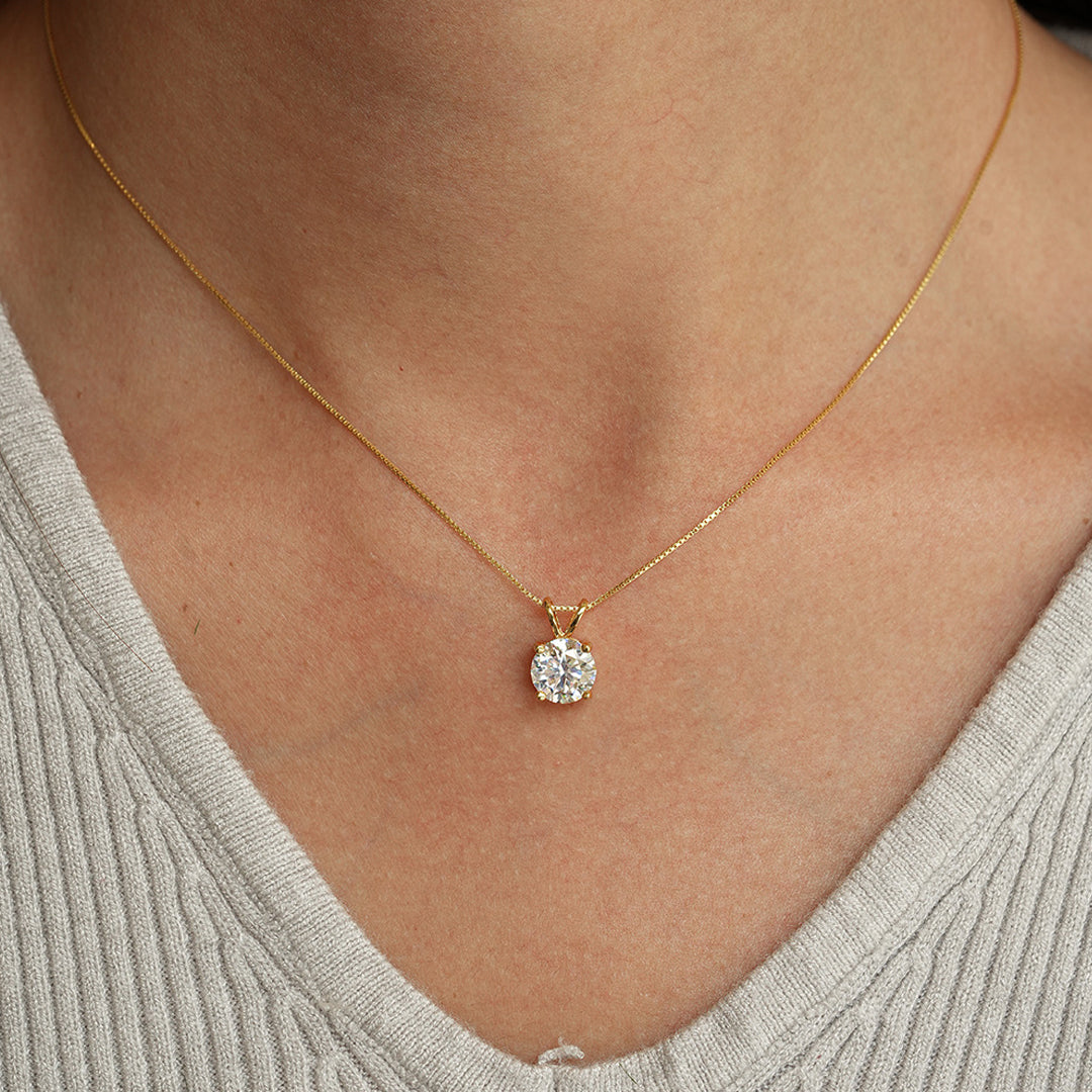 Mya Round-Cut Solitaire Moissanite Necklace 3
