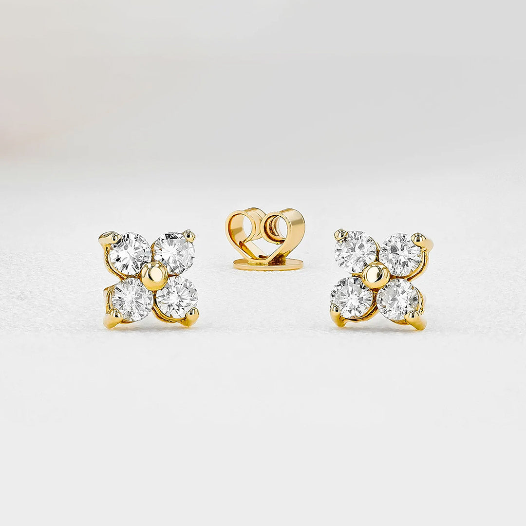 Yuna 4-Leaf Clover Moissanite Earrings 3