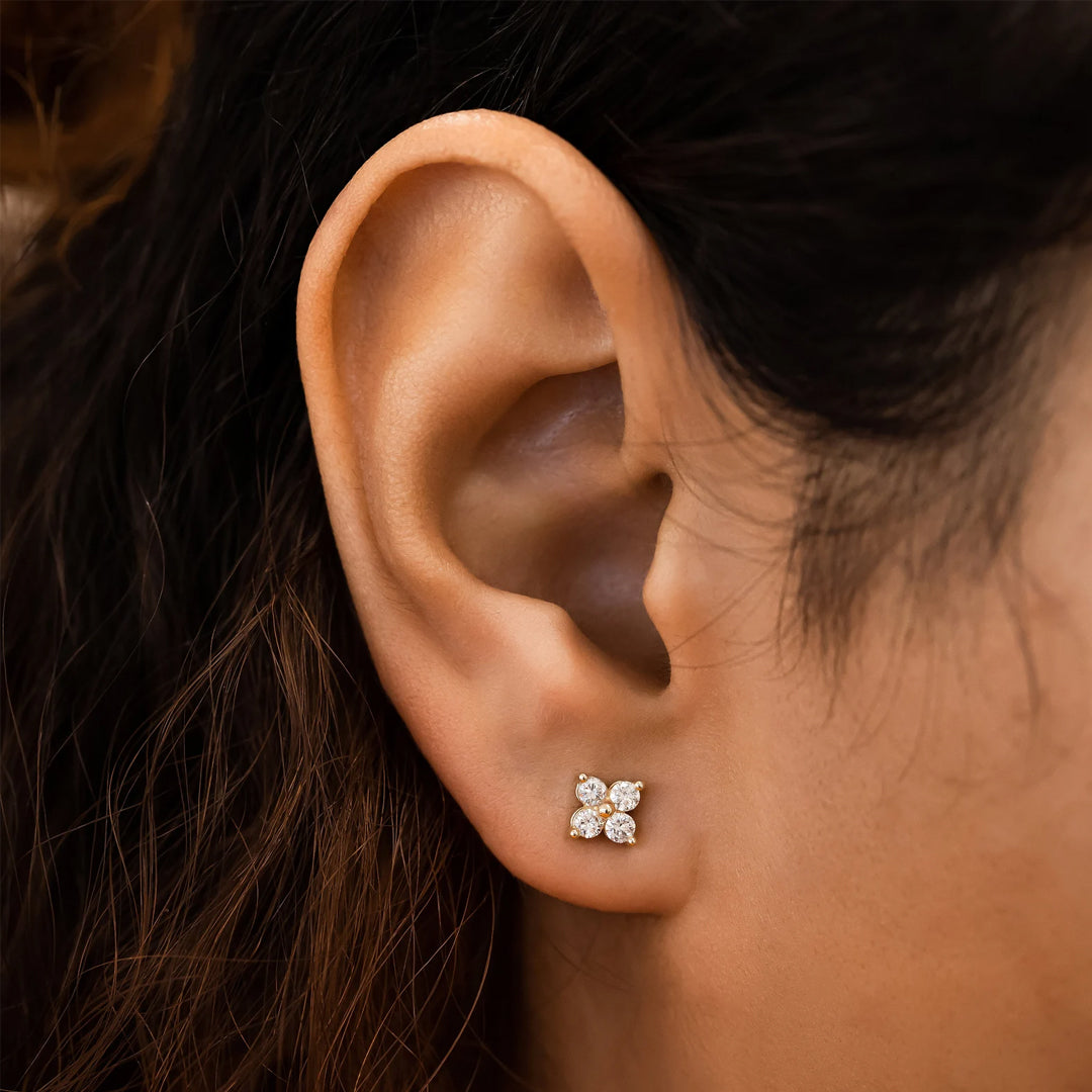 Yuna 4-Leaf Clover Moissanite Earrings 7